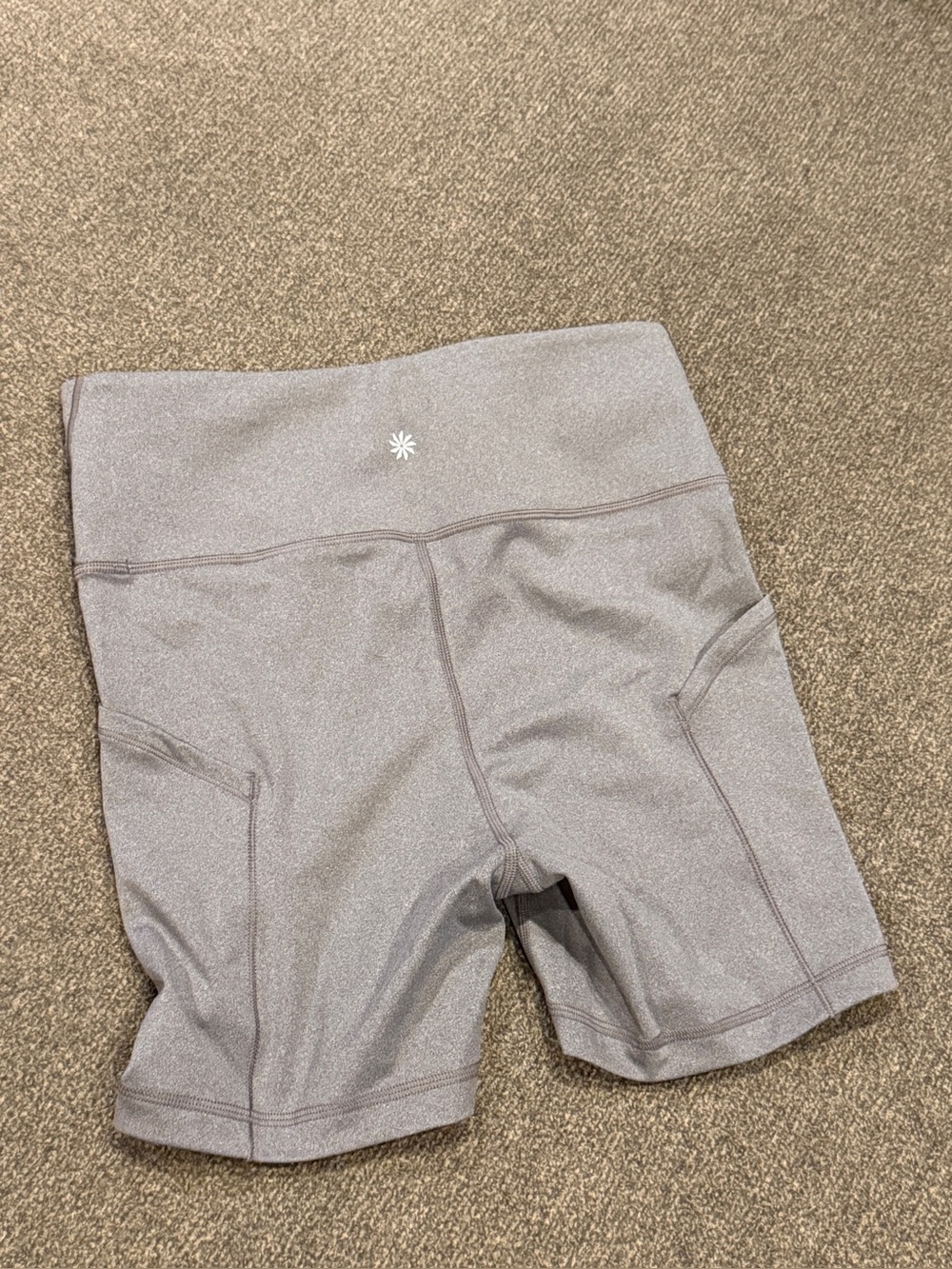 EUC - Athleta Interval High Rise Biker Shorts 5” size medium